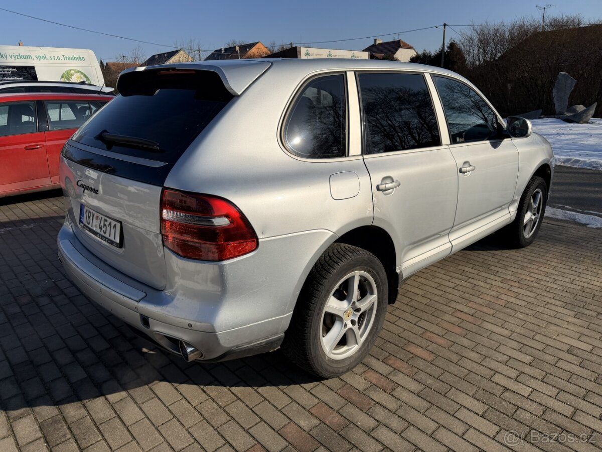 Porsche Cayenne 3.6 V6 – Bez vzduchu - 3