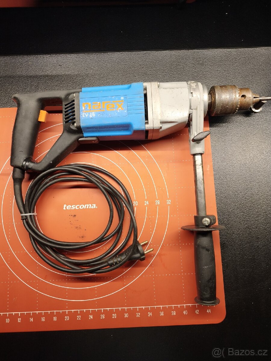 Velká vrtačka Narex EV16 - 3