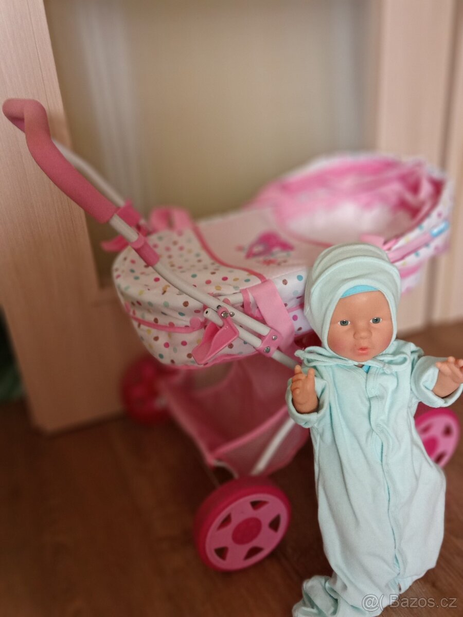 Dětský kočárek s čůracím chlapečkem - 3