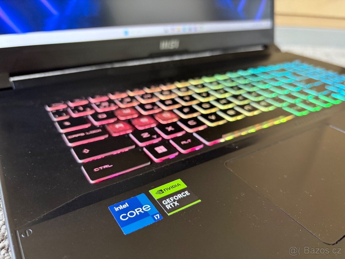 Herní notebook MSI RTX 4060 8GB v záruke - 3