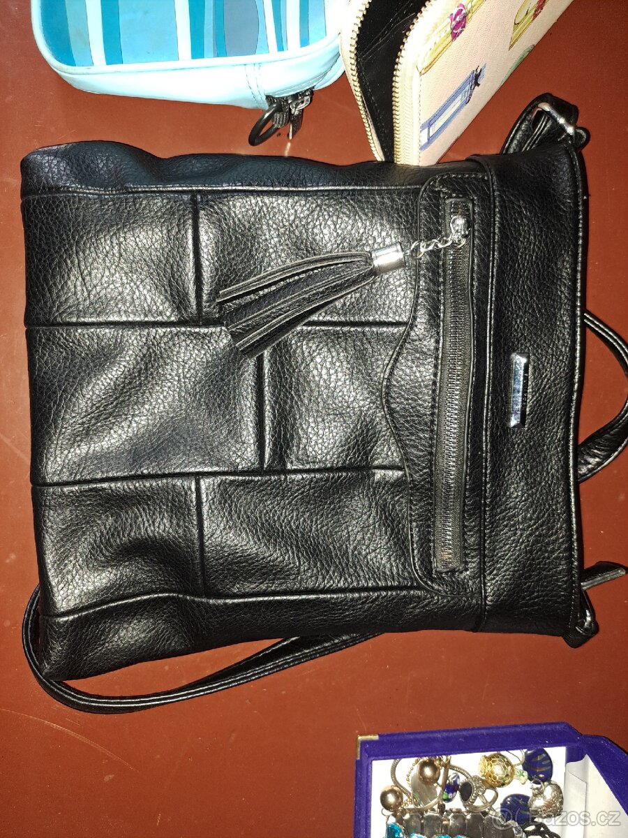 Kabelka,peněženky a ozdůbky - 3