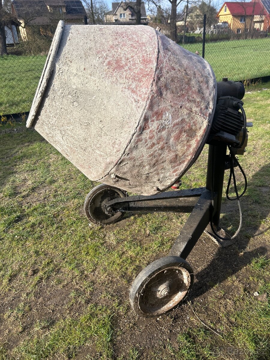 Stavební míchačka. - 3