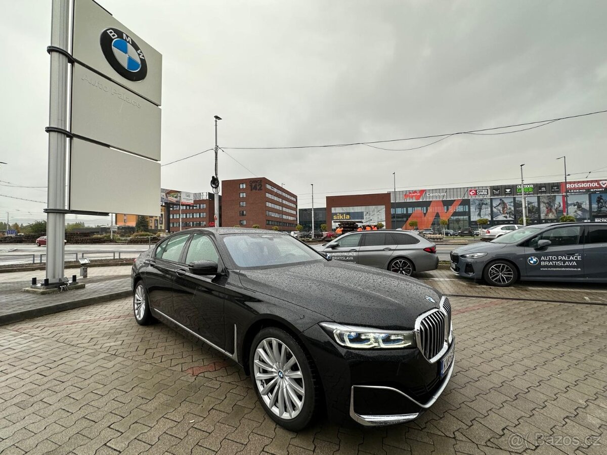 BMW 730d 286PS Ťažné Webasto VyhrievVolant VentilovaneSed - 3