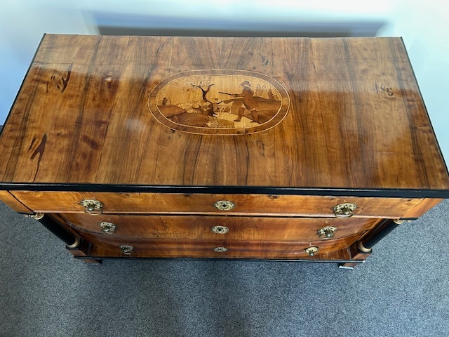 Komoda biedermeier hezký model. - 3