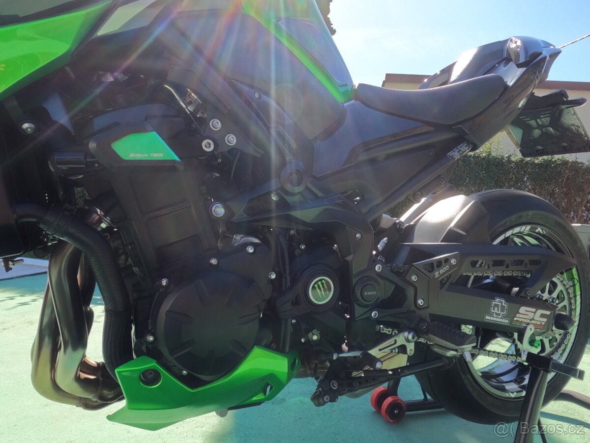 Kawasaki Z 900 - 3