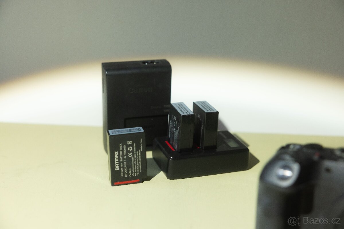 Canon EOS RP + 3 baterie - 3