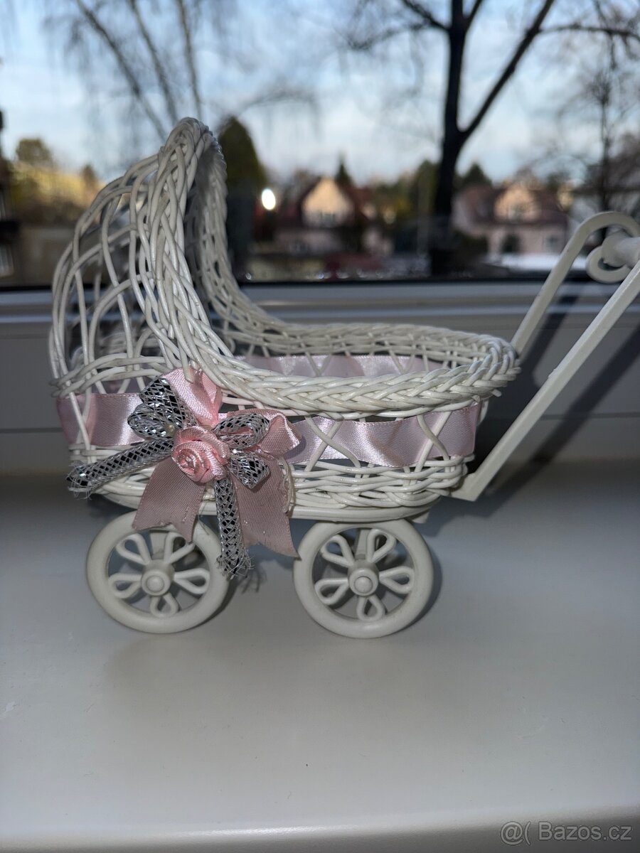 Kočárek s panenkou - 3