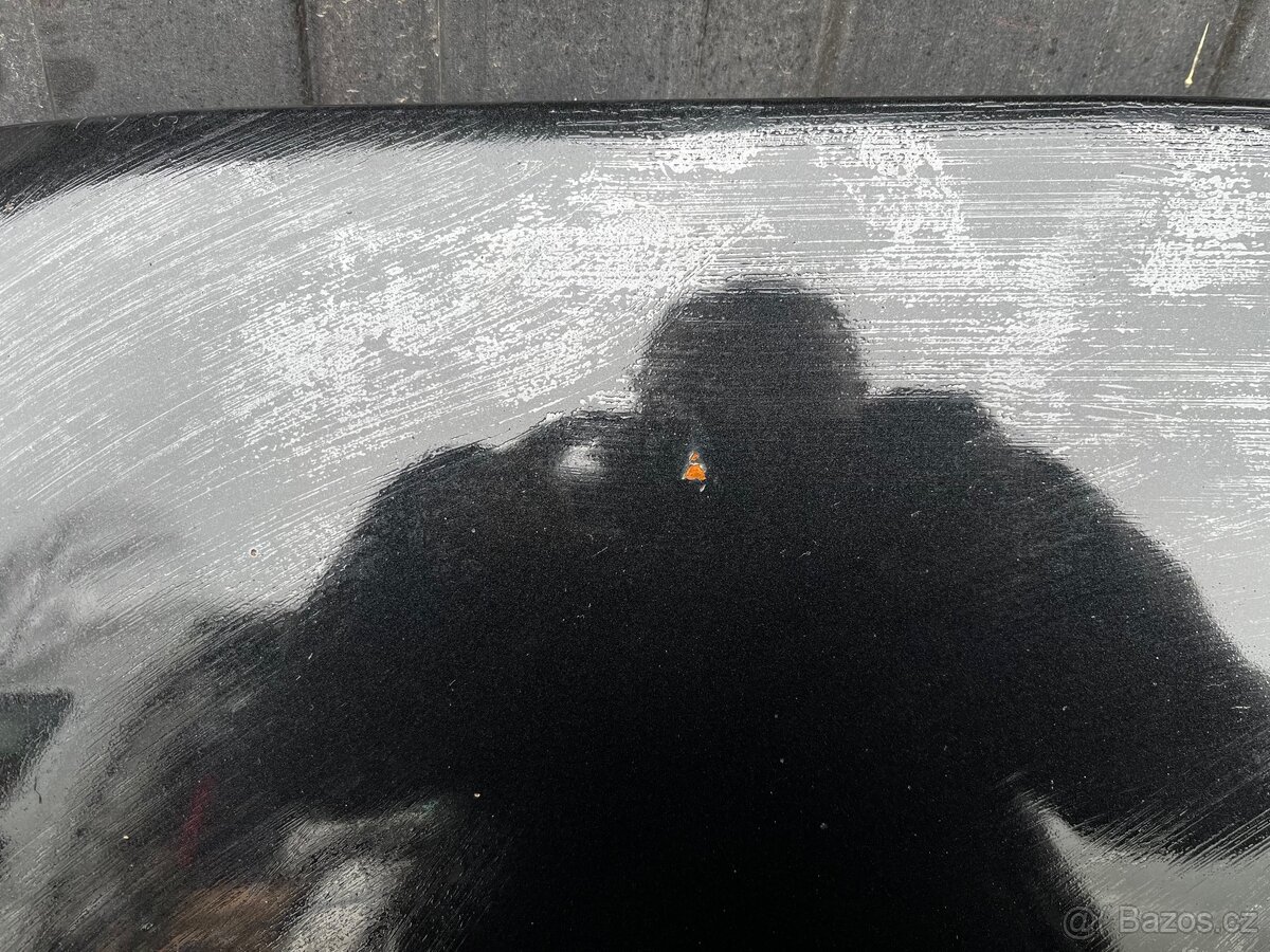 BMW F20 – přední kapota, černá, r. v. 2012 - 3