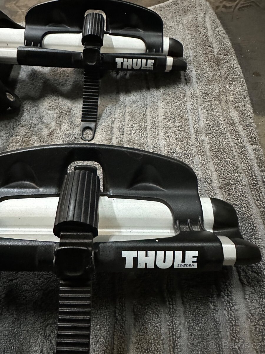 Nosič kol thule - 3