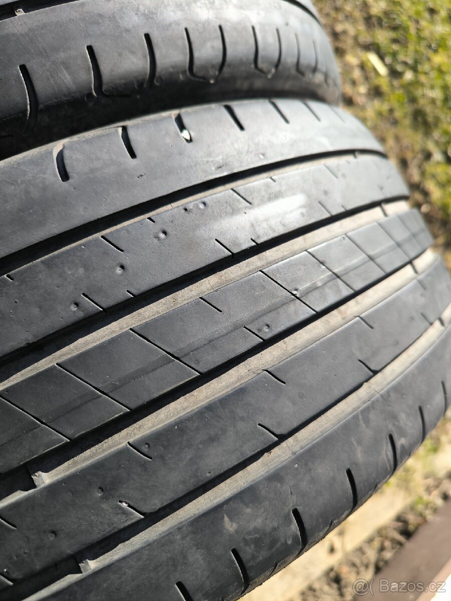 Goodyear a Continental 215/45/16 - 3