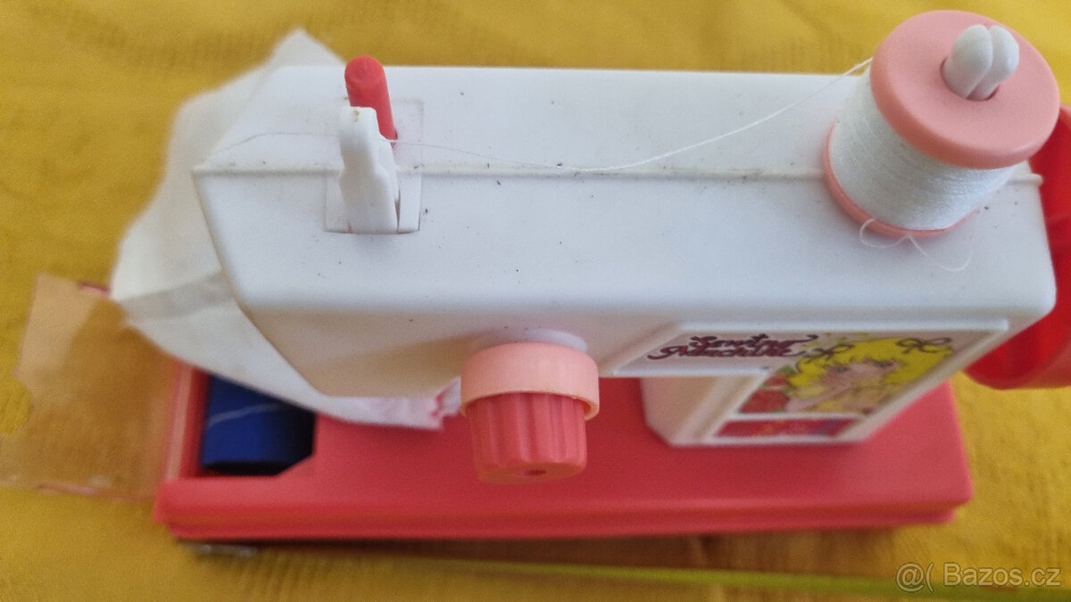 Dětský šicí stroj - 3