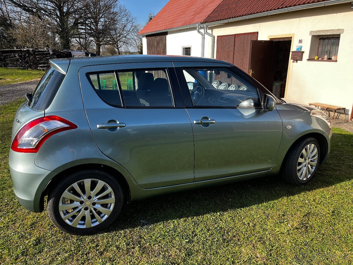 Suzuki Swift - 3