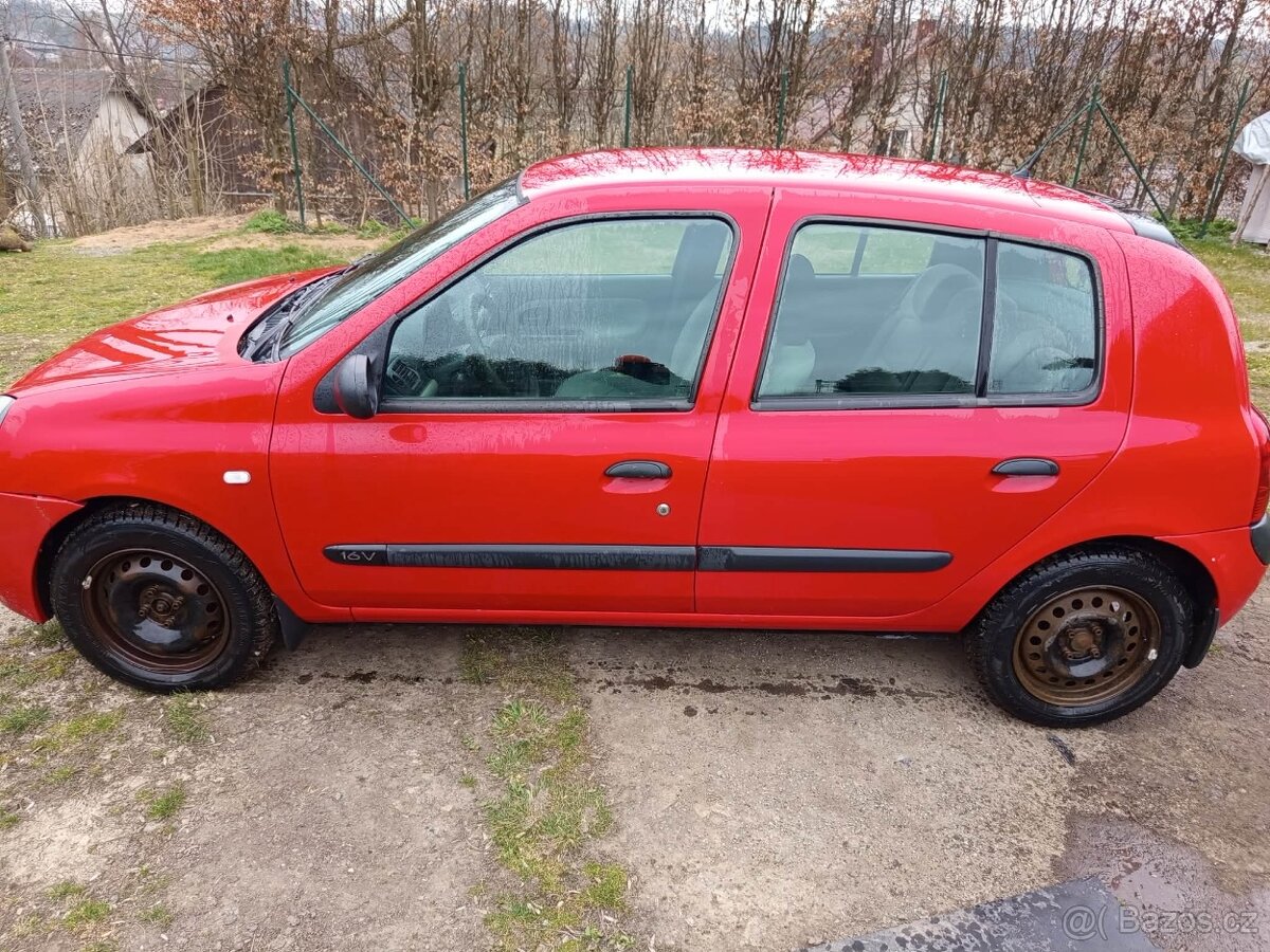 Renault clio - 3
