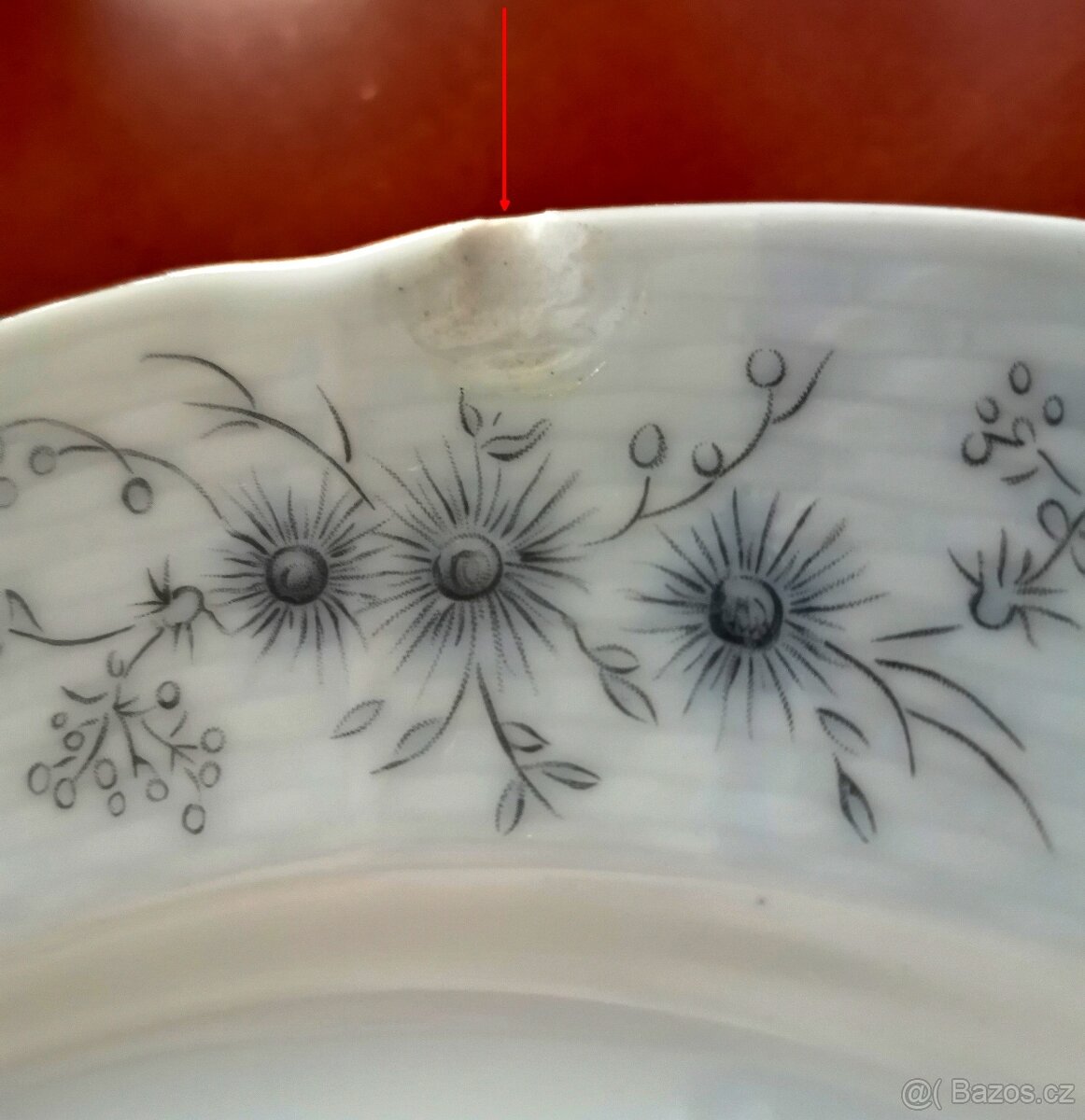 Servírovací spr THUN - talíře, polévková mísa, omáčník atd. - 3