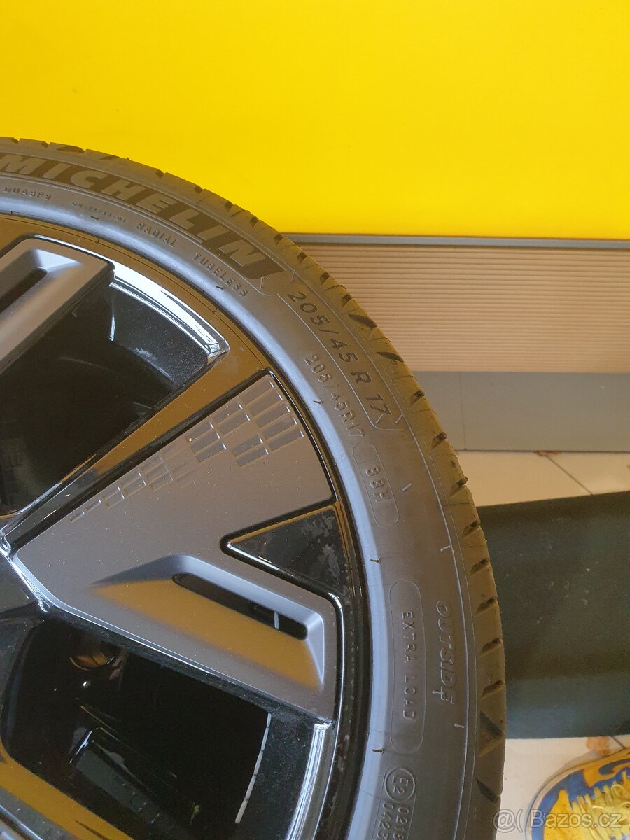 Opel Corsa F 17 alu kola nové - 3