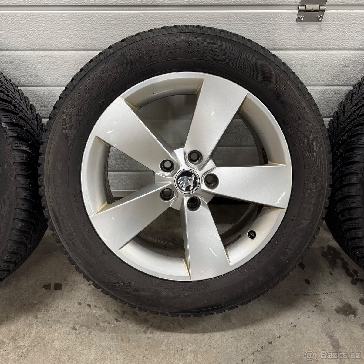 Zánovní zimní sada Karoq 225/55 r17 Nokian 7mm - 3