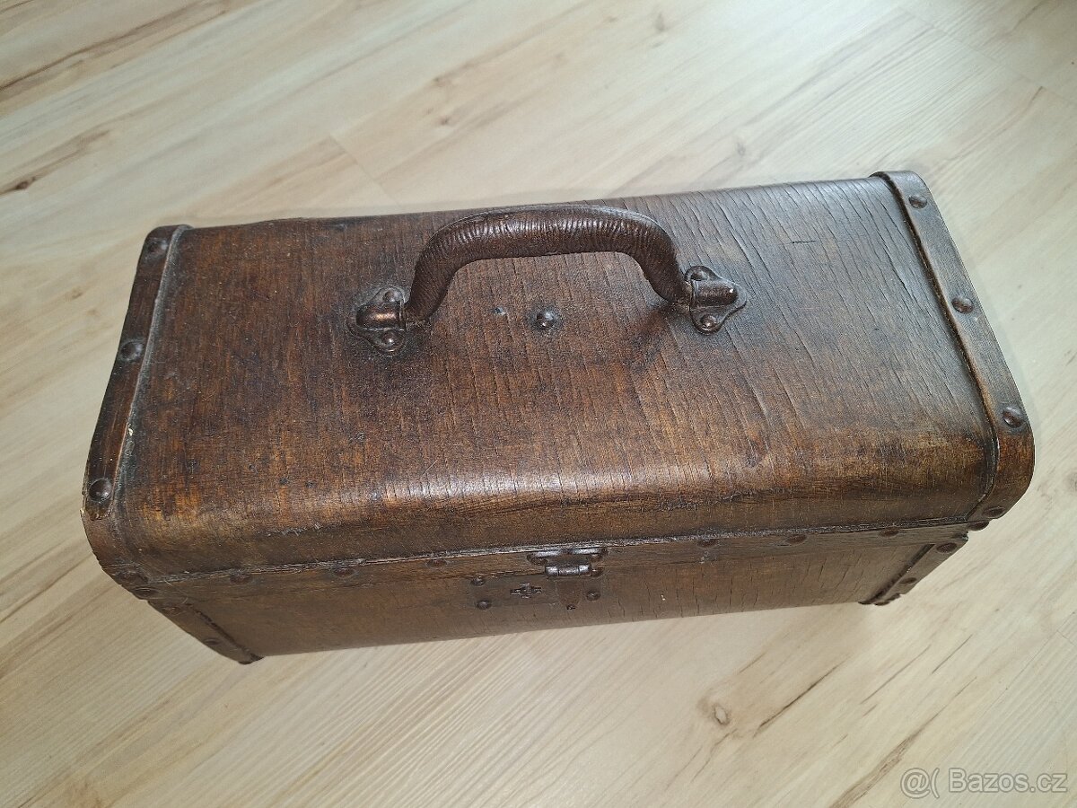 Lékařský kufr - 3