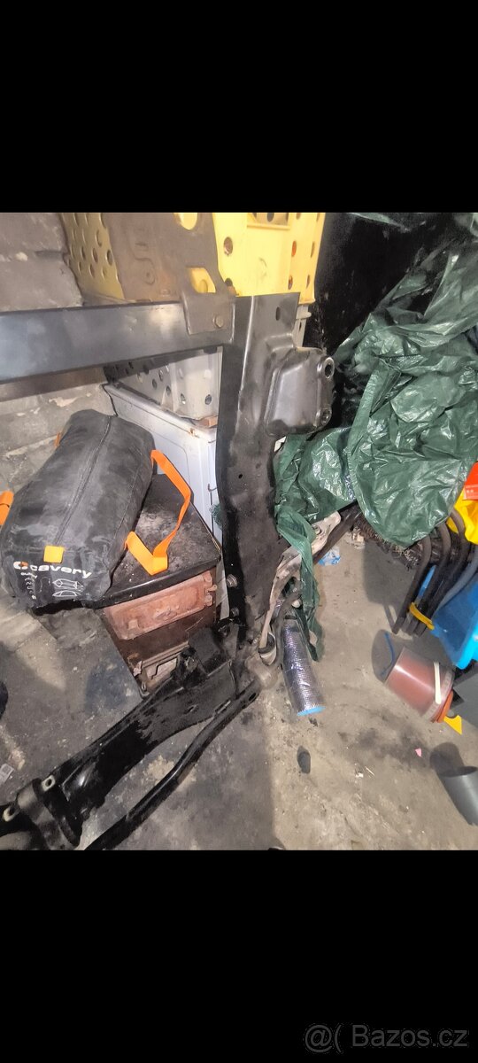 Rám motoru alfa Romeo 159 2.4jtd - 3