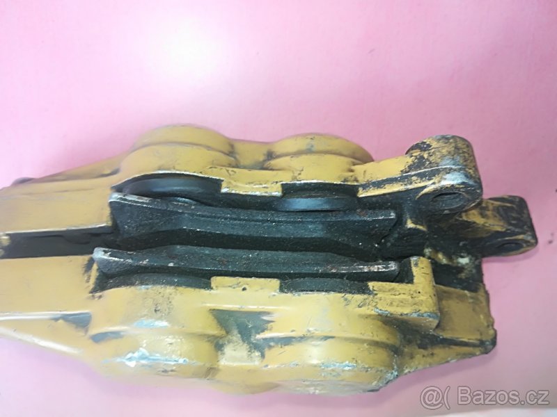 Brzdovy trmen Brembo s hadici a trmen Aprilia - 3