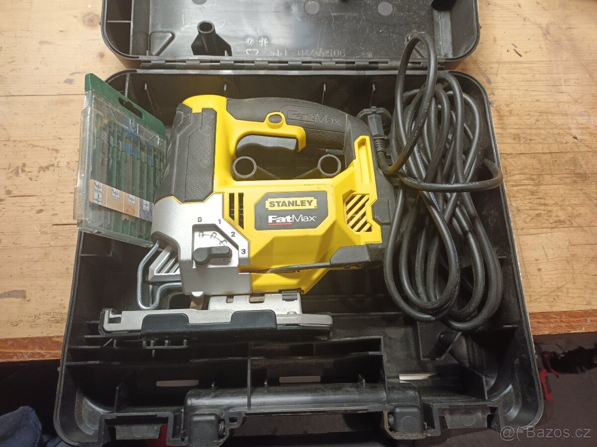 Přímočará pila STANLEY FatMAX - 3