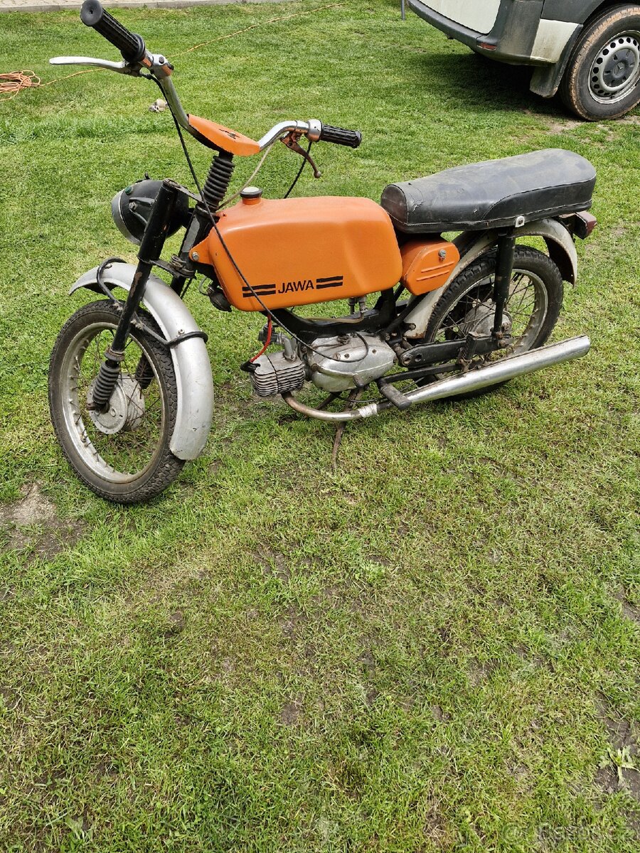 Jawa pionyr - 3