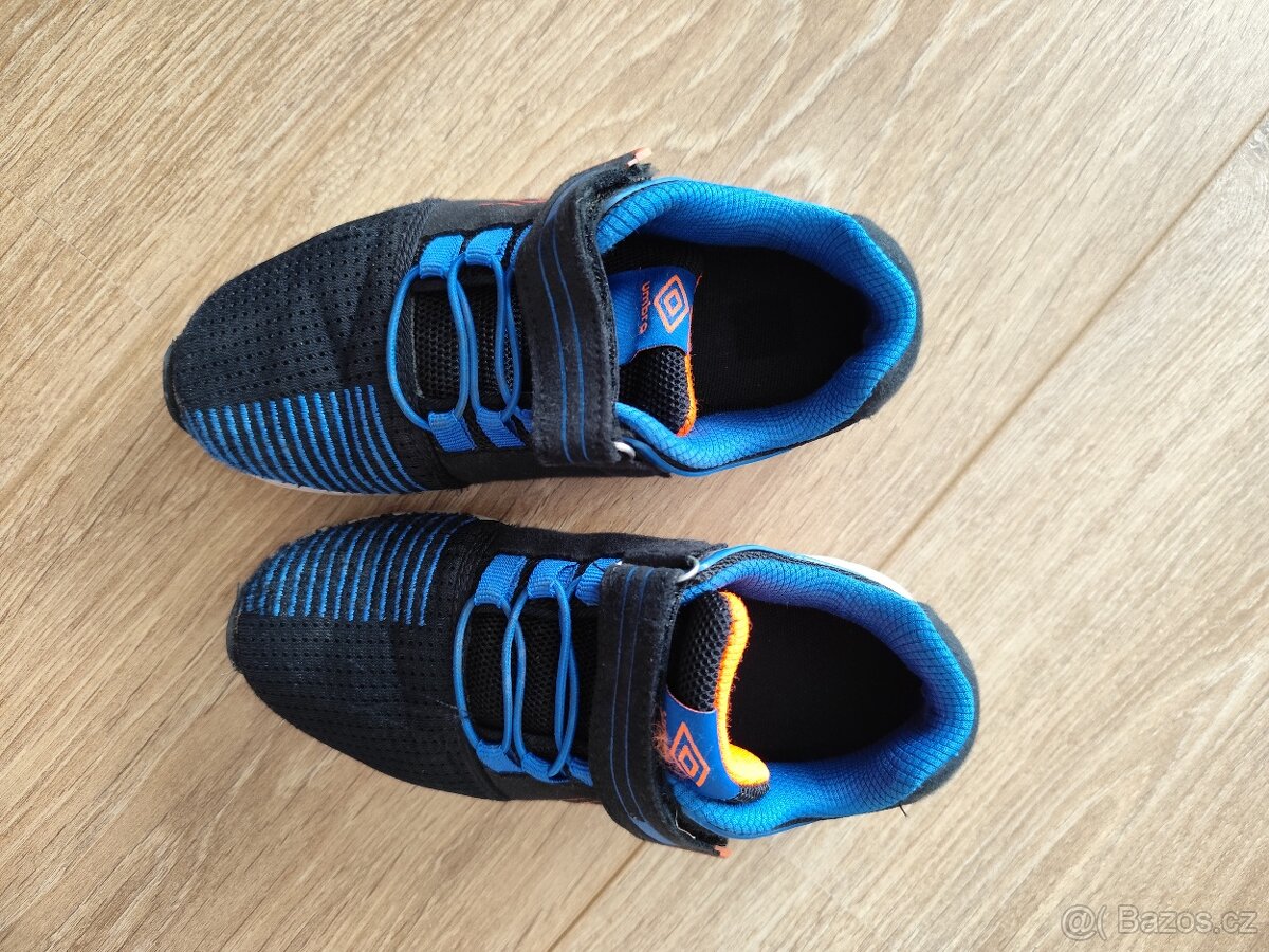 Dětské boty umbro - 3