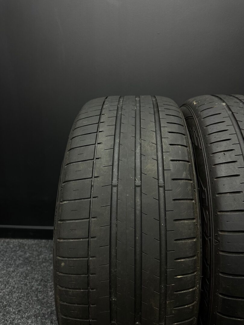 Sada pneu Falken 255/45/20 - 3