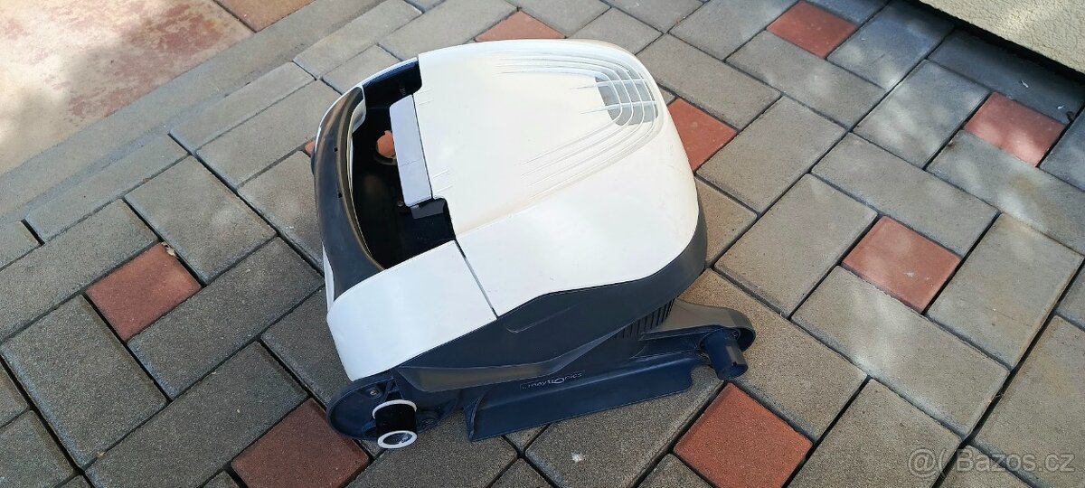 Dolphin e10 - pouzdro - tělo vysavče - bazénový vysavač - 3