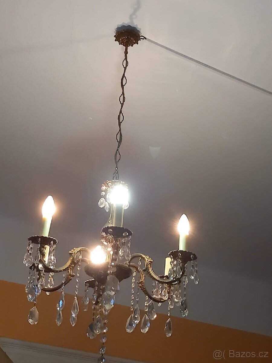 Šestiramenný lustr - 3
