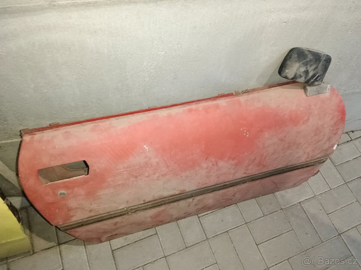 Dveře Škoda 110r - 3