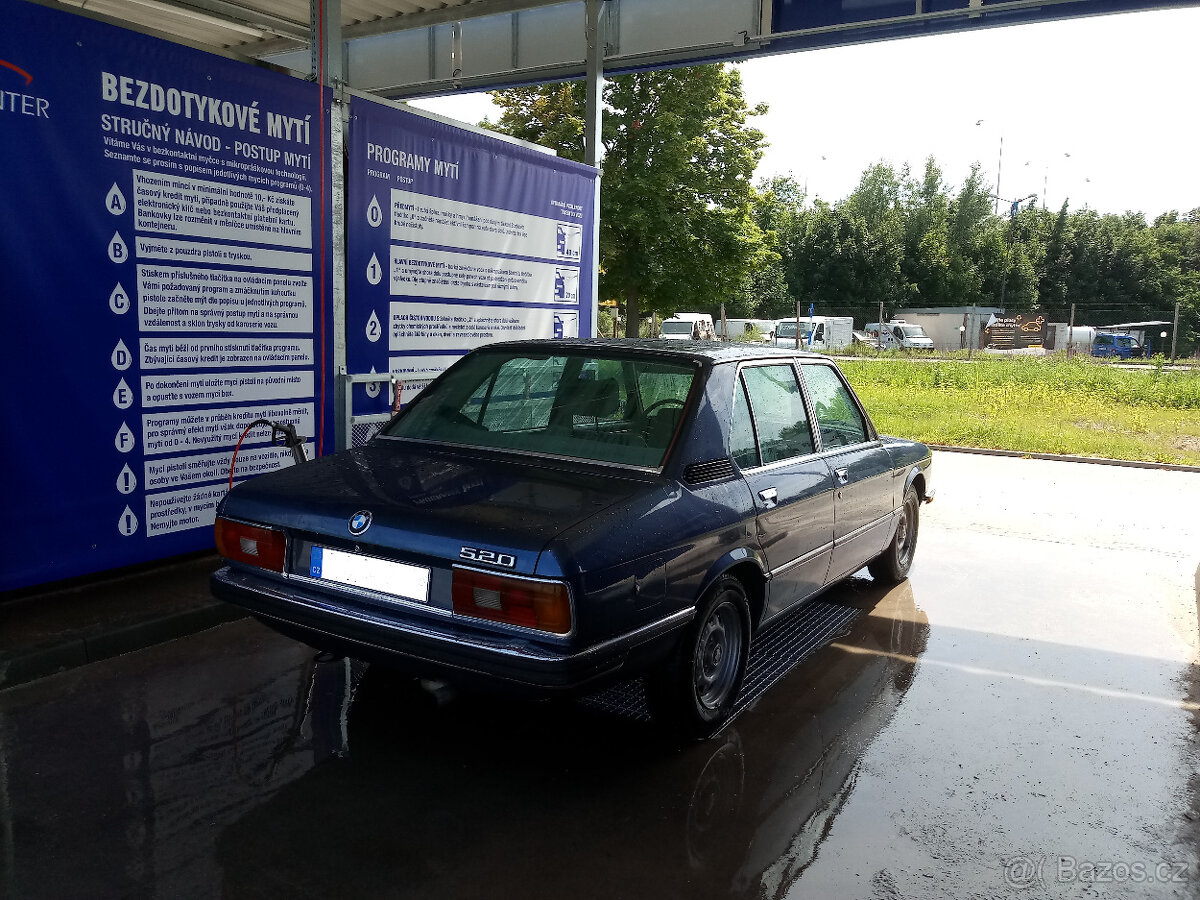 BMW E12 520/6 1978 automat - 3