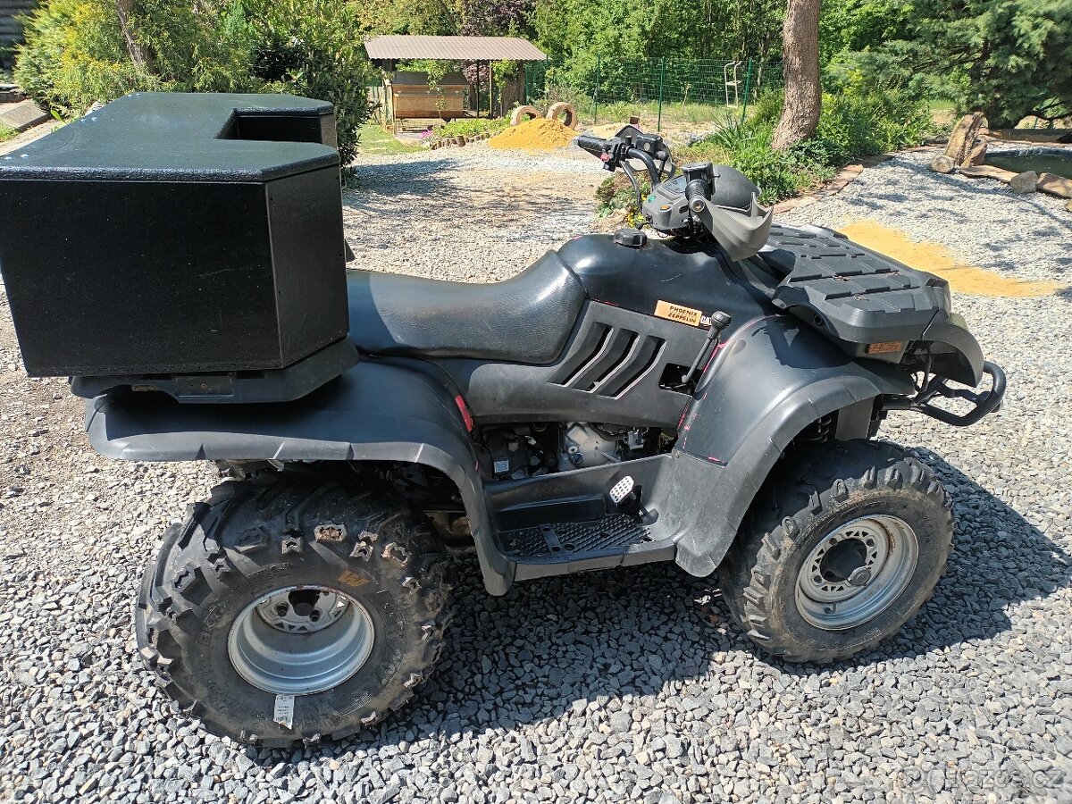 Čtyřkolka Linhai 300
