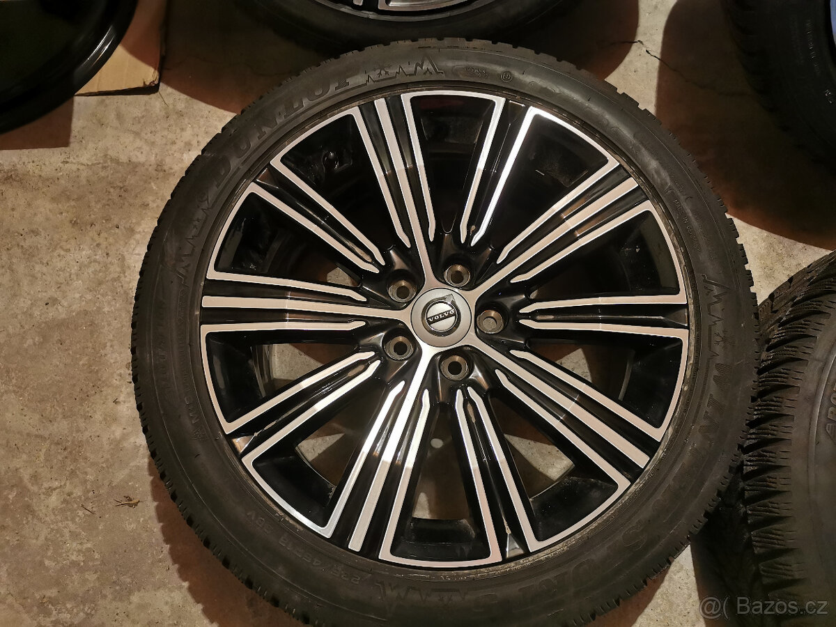 Volvo S60 / V60 - orig. 18" zimná sada DOT 23 6+ mm - 3