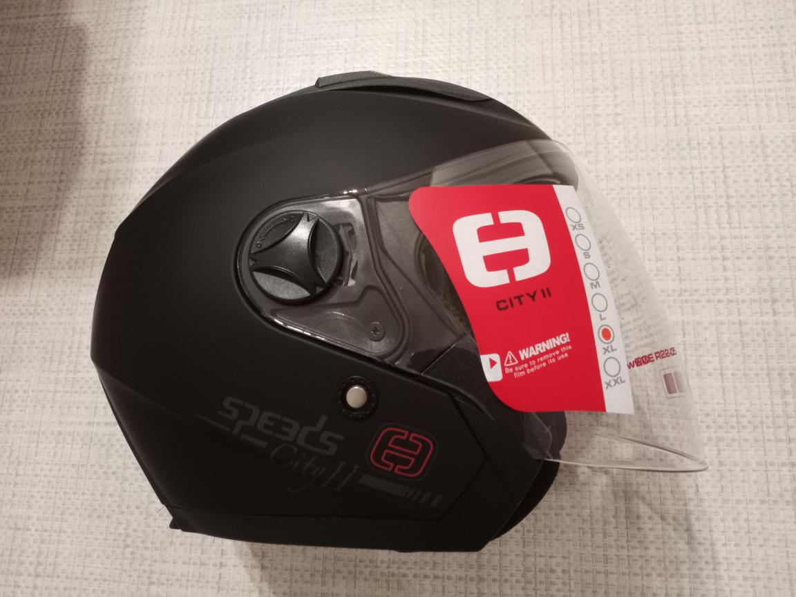 Nová helma Speeds City II - velikost XL - 3