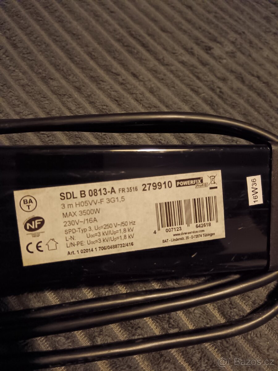 Zásuvková lišta s ochranou proti přepětí, 8 zásuvek 230V - 3