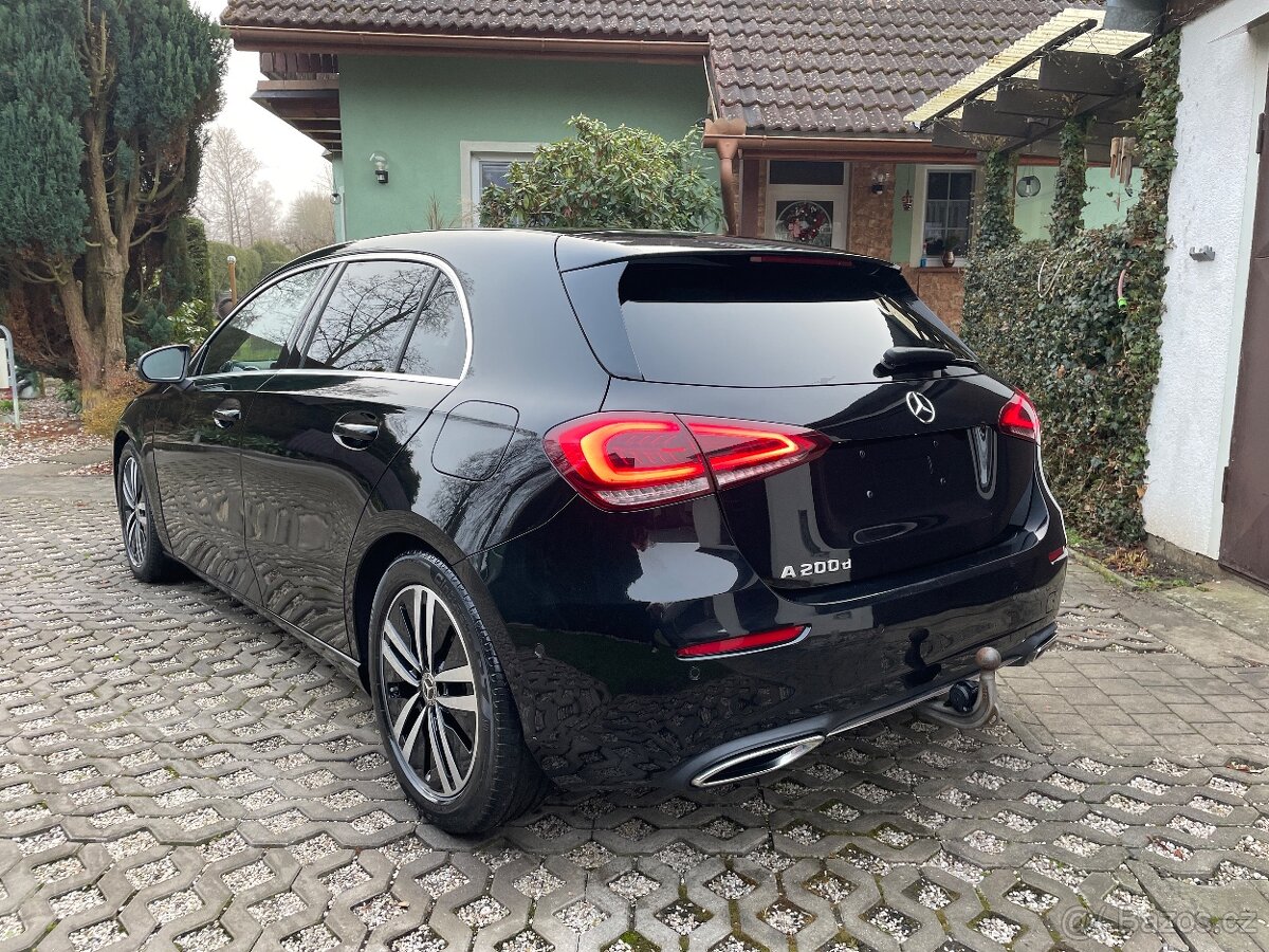 Mercedes-Benz A200D 2022 2.0D 110KW•149tkm.PROGRESSIVE•Tažné - 3