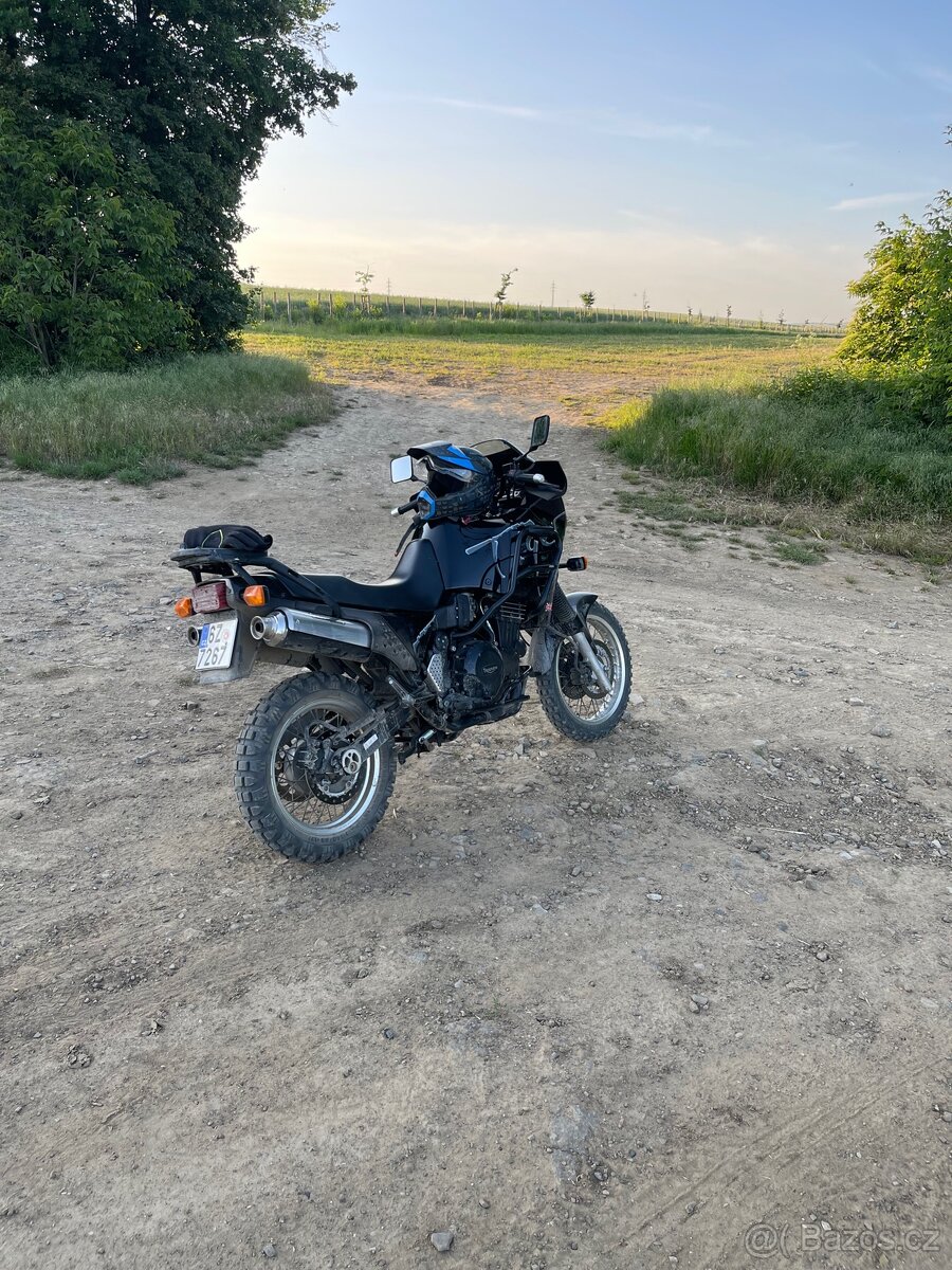 Triumph tiger 900 - 3
