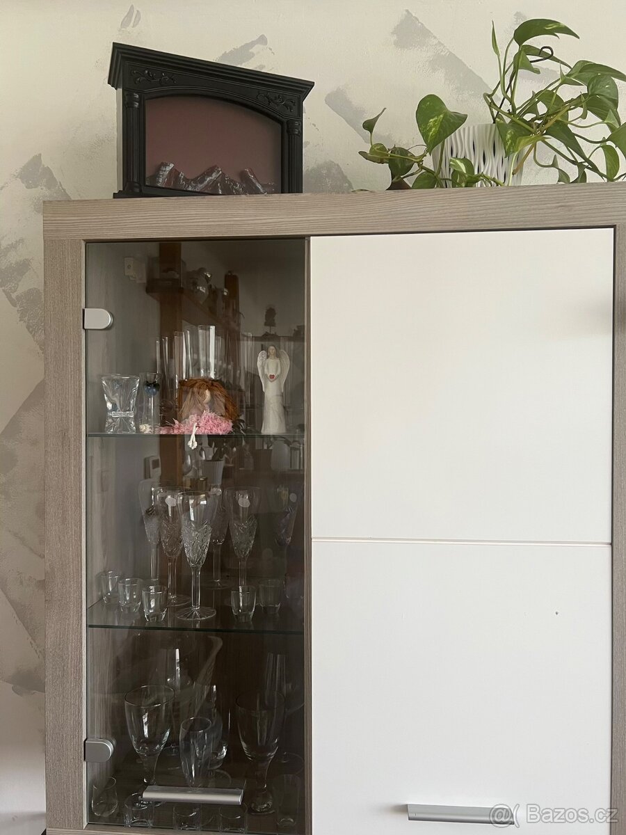 Prodám obývací stěnu - 3