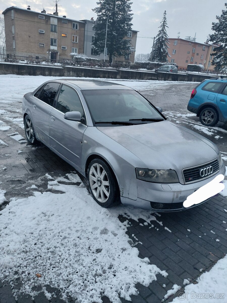 Audi A4B6 - 3