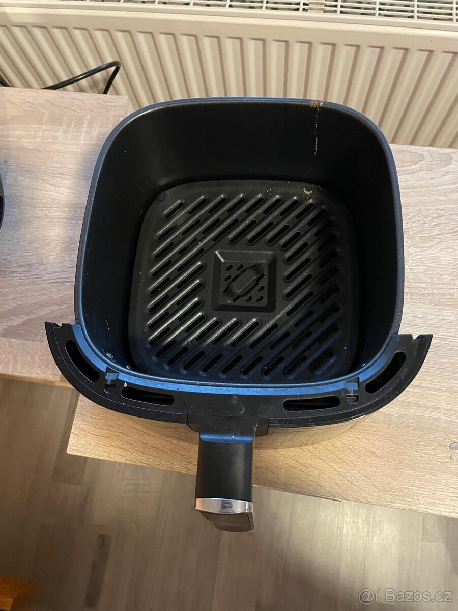 Horkovzdušná fritéza VIVESS – digitální, plně funkční - 3