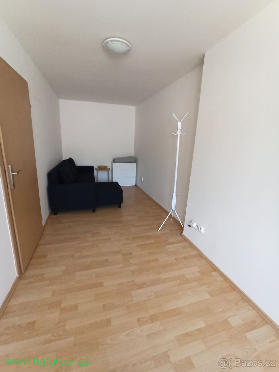1+kk 20m2 v Brně-Ořešíně - 3