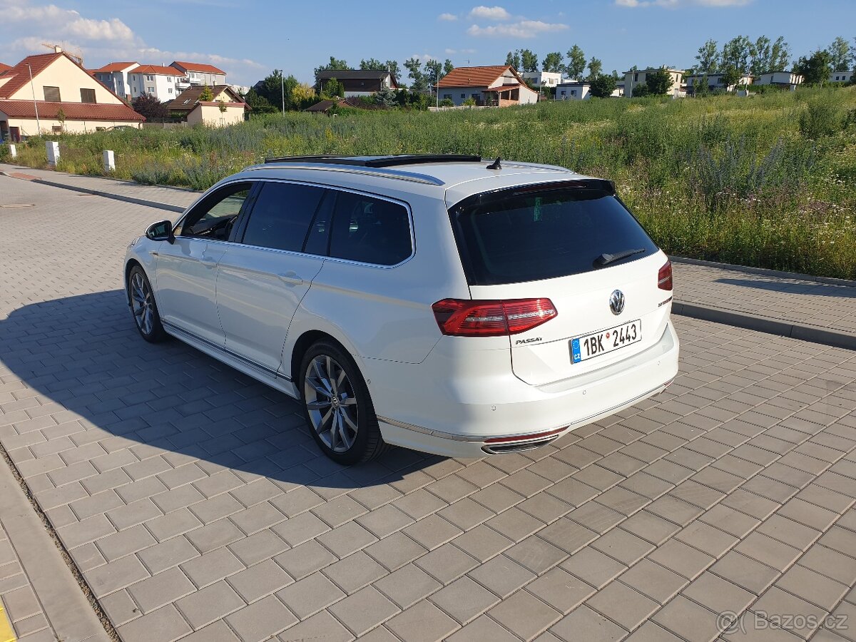 VW Passat Variant R-line 2,0 BiTDi 4x4 - 3