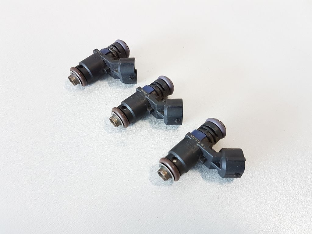 Vstřikovače 1,0 MPi Škoda Citigo 04E906031F - 3