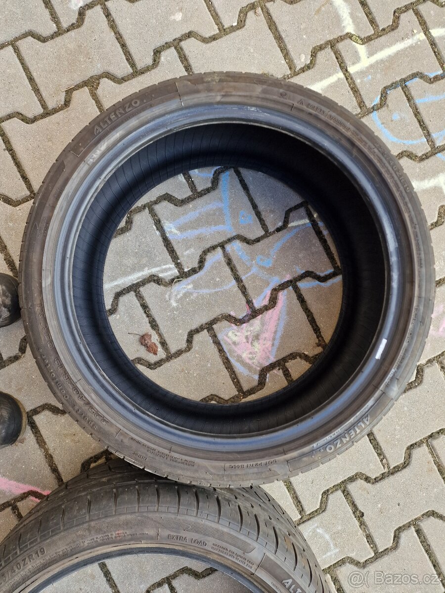 Letní pneumatiky 225/40 R19 - 3