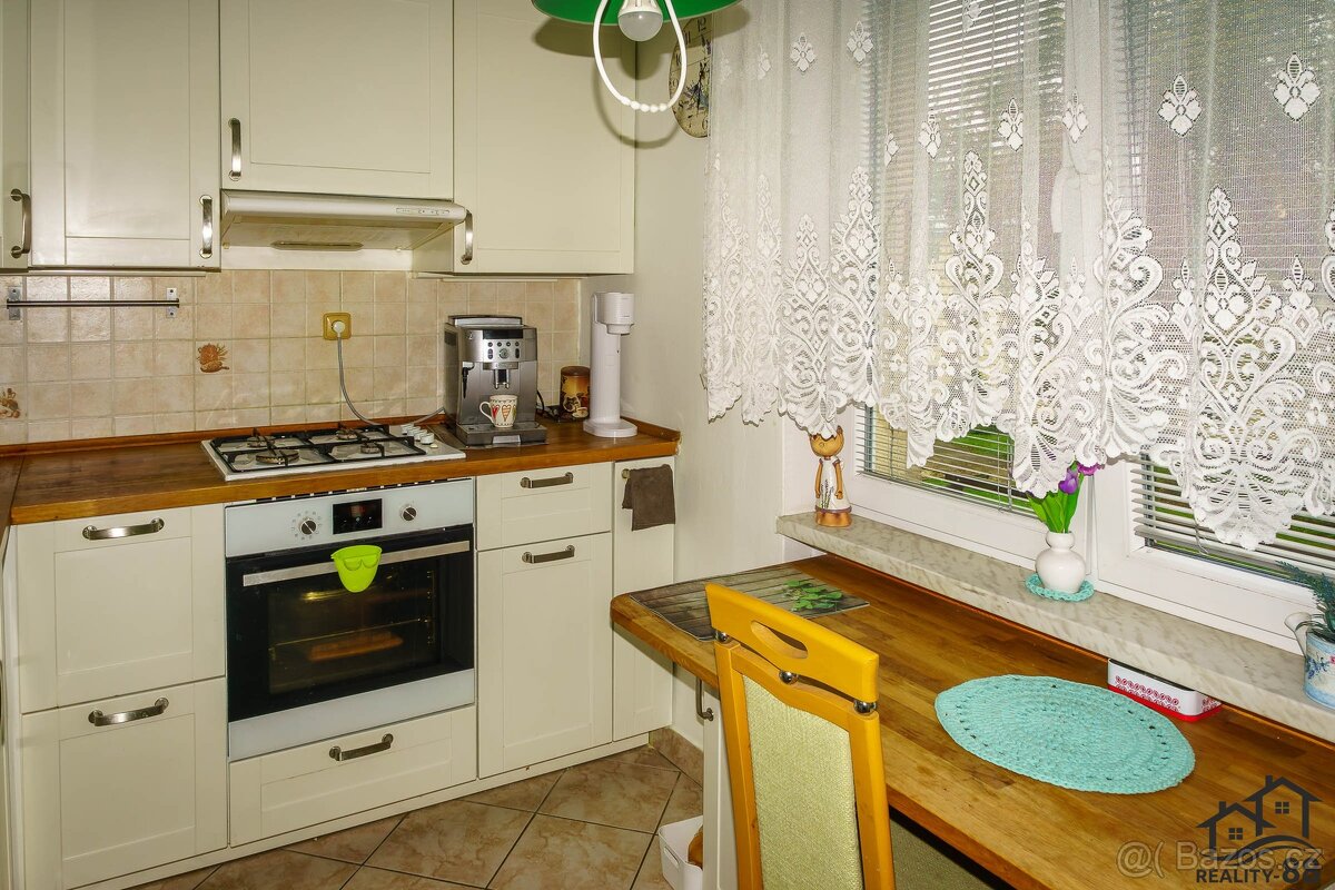 Prodej bytu 3+1 71 m², Karviná - Ráj, ev.č. 00051 - 3