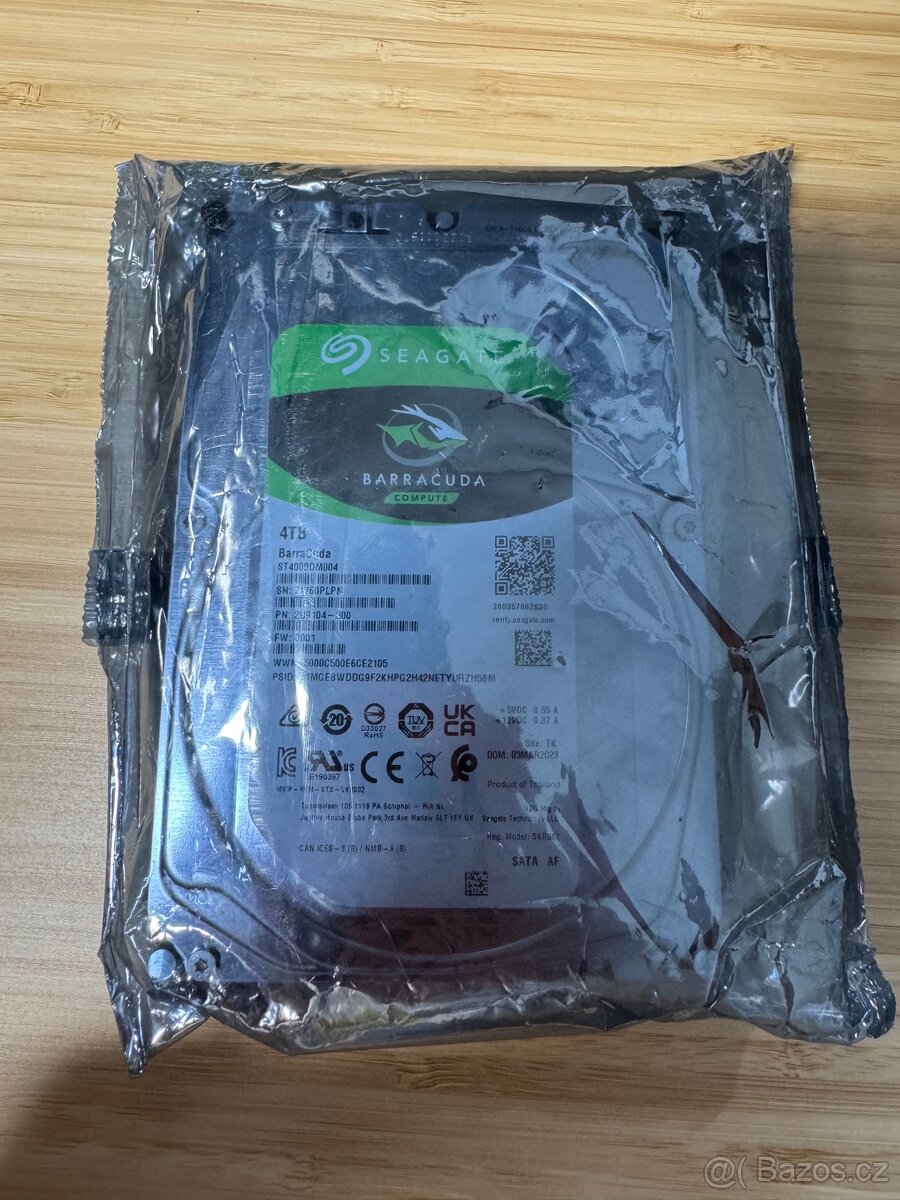 HDD disky Synology / Western Digital / Seagate / Dell - 3