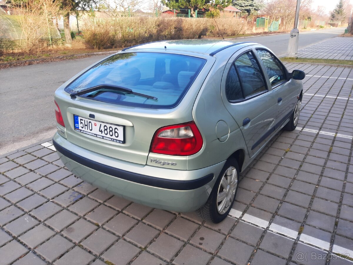 Renault Megane 1.6i 2001 AUTOMAT, NOVÁ STK - 3