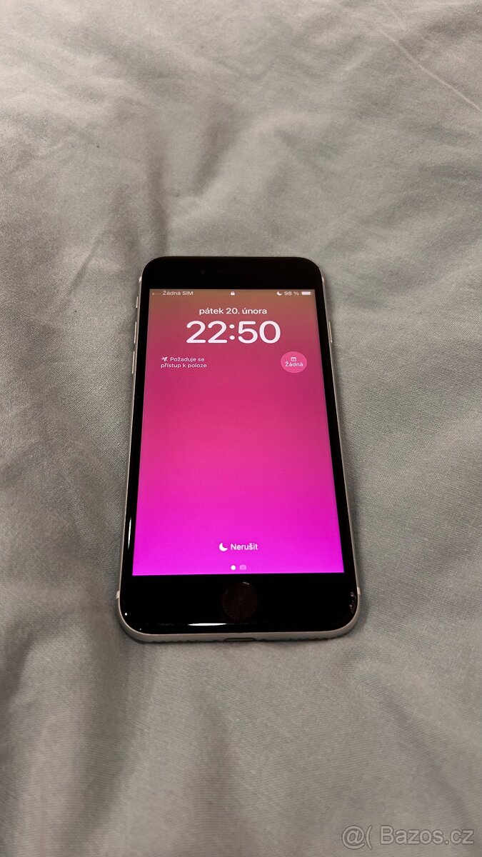 Prodám Apple iPhone SE 2020 64GB - 3
