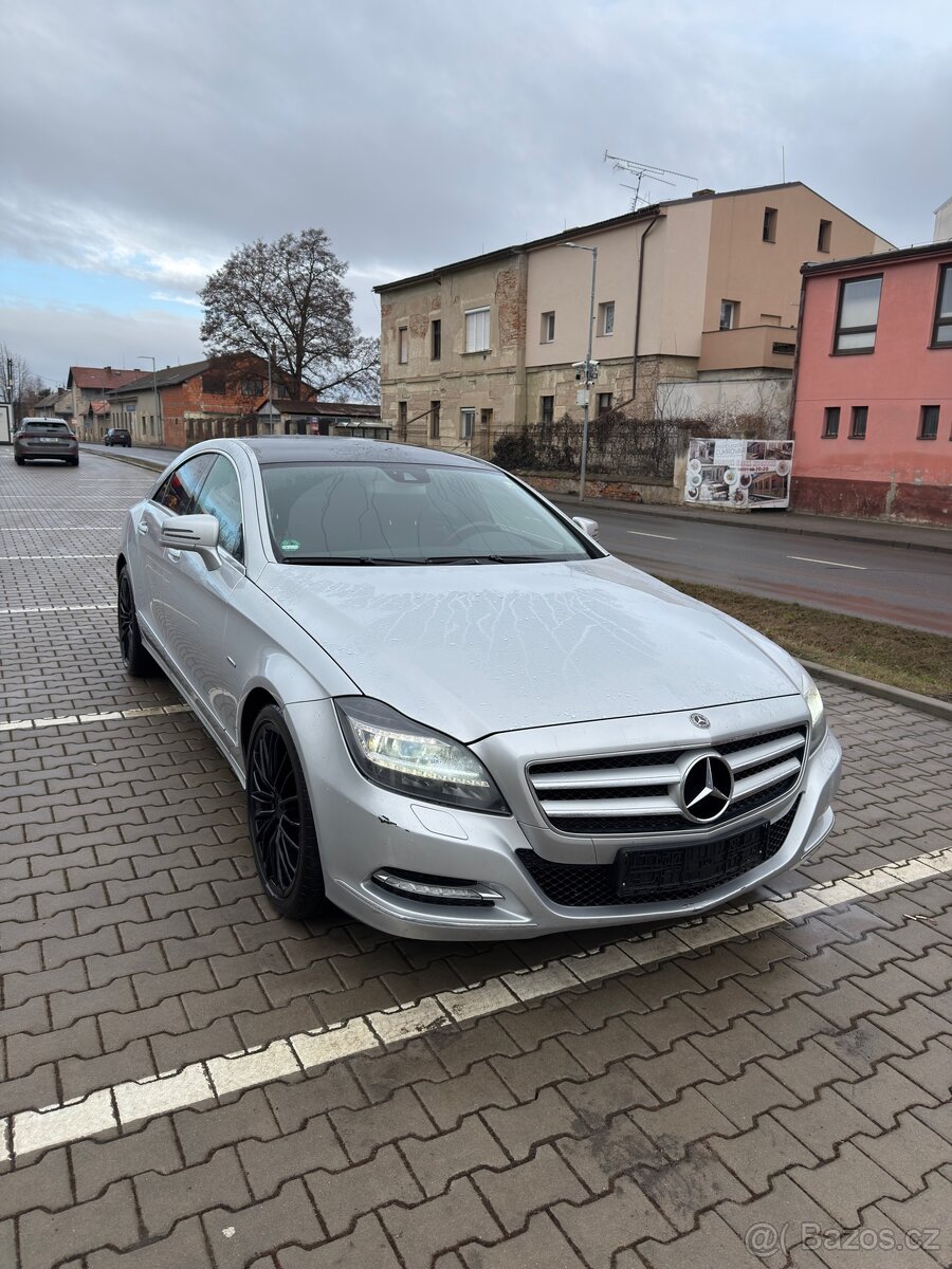 Mercedes Benz CLS350cgi - 3