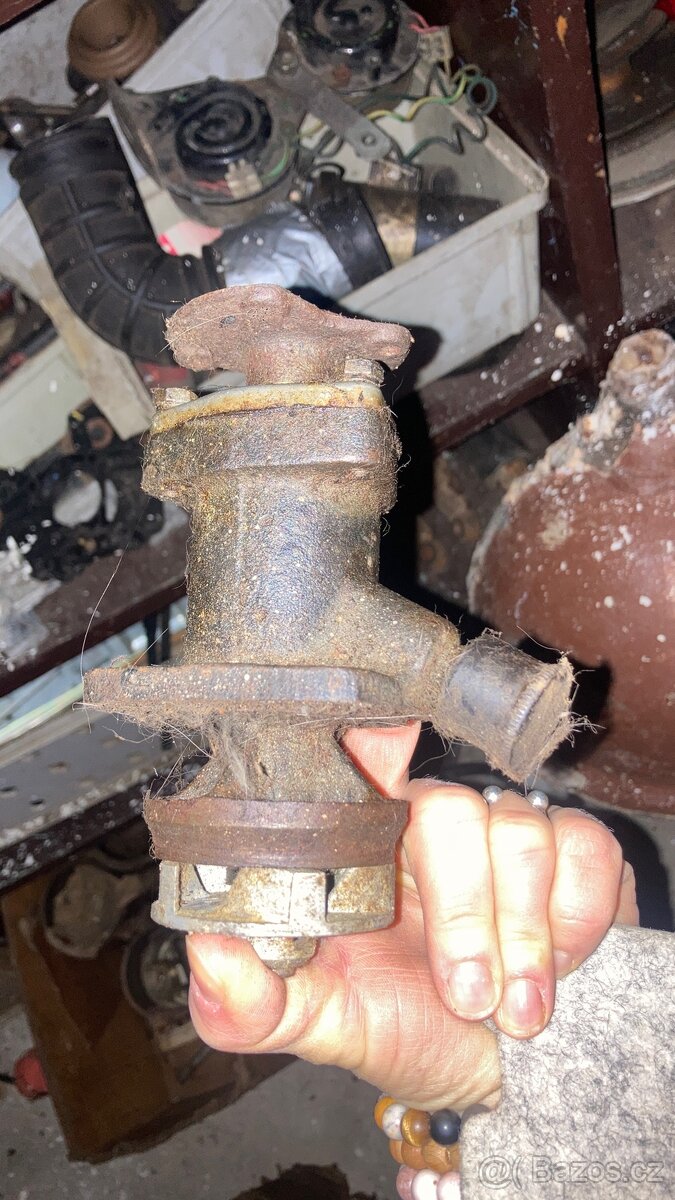 Sada motoru ARO 240 - 3